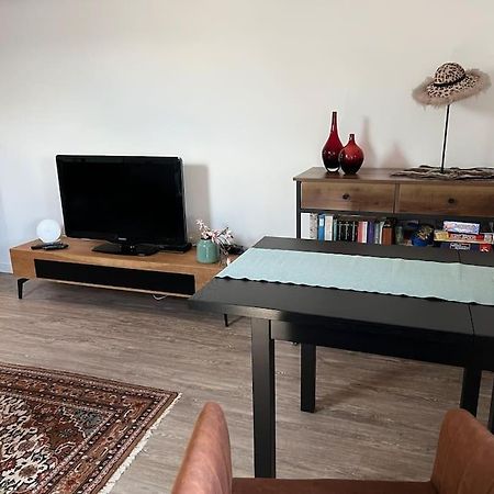 מירבוש Gemuetliches Apartment Fuer Messe, Job & Kurzurlaub Im Gruenen, Naehe Duesseldorf מראה חיצוני תמונה