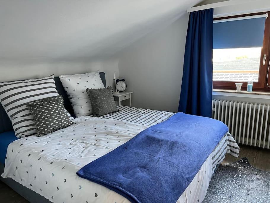 מירבוש Gemuetliches Apartment Fuer Messe, Job & Kurzurlaub Im Gruenen, Naehe Duesseldorf מראה חיצוני תמונה